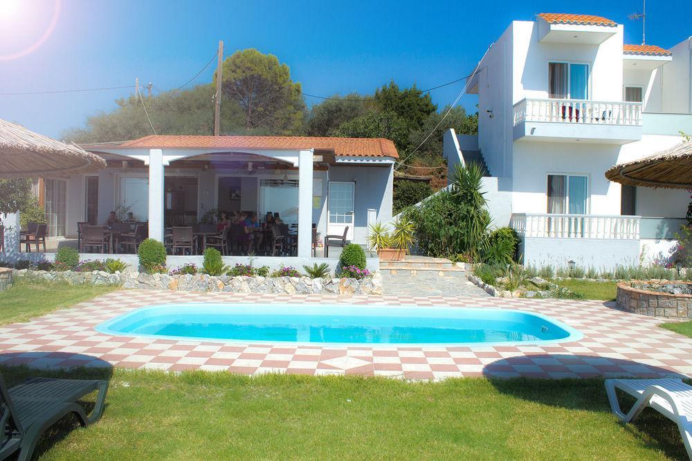 Gardenia Studios Mouresi Exterior photo